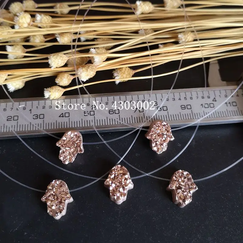 

11x13mm Transparent Nylon Chain Natural Hamsa Druzy Necklace for Women Transparent Hand Druzy Necklace for gift