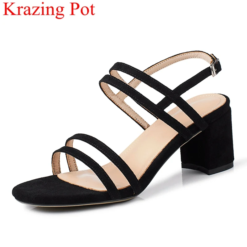 

2018 fashion peep toe large size square heel women sandals office lady buckle strap elegant runway party summer casual shoes L10