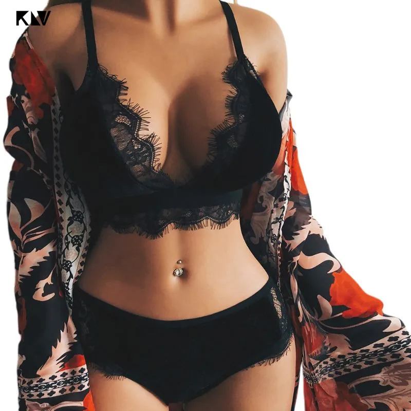 KLV женский сексуальный кружевной комплект нижнего белья с цветами, блестящий бархатный треугольный бюстгальтер с низкой посадкой, эротические прозрачные сетчатые стринги, нижнее белье, ночное белье - Color: Black