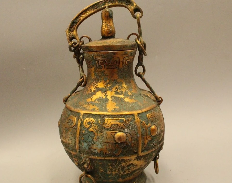

12"Archaic Chinese Dynasty Palace Bronze Gild Beast Bird Classic Pot Zun Vase Bo