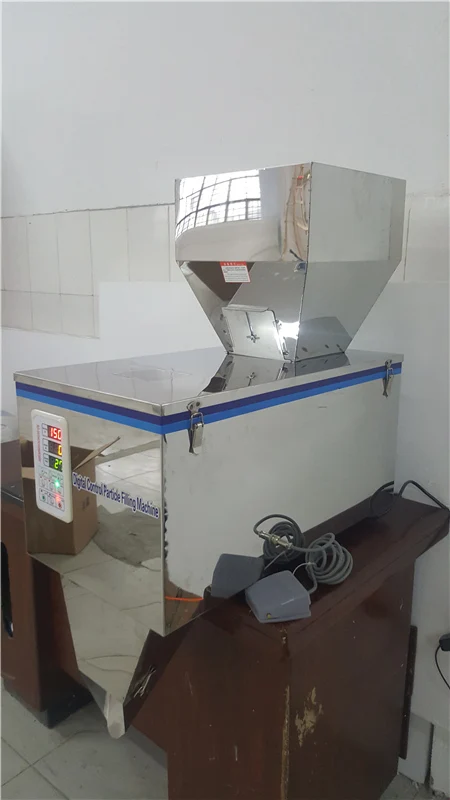 desktop powder packing machine semi-auto granular filling machine rice seeds weighing machine range 15-999g desktop powder packing machine semi-auto granular filling machine rice seeds weighing machine range 15-999g