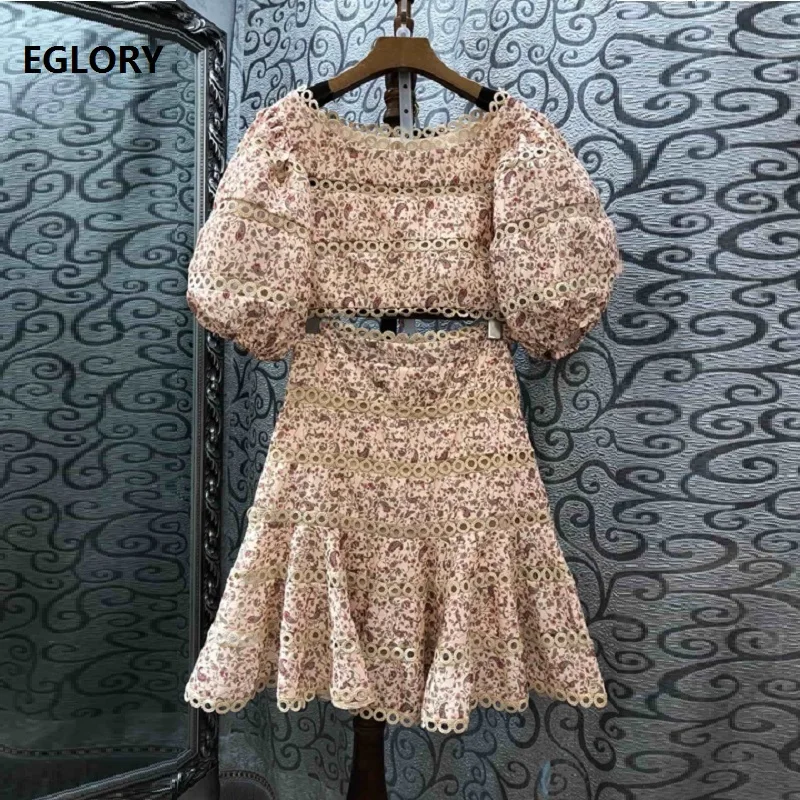 

Crop Tops Sets 2019 Summer Fashion Sexy Party Club Suit Women Lantern Sleeve Vintage Tops+Flower Print Mini Skirt Set Ladies