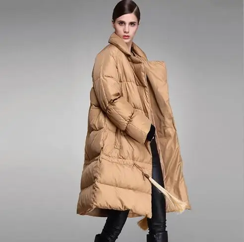 Женское пуховое пальто новинка 2018 зимняя Длинная утепленная Стеганая пуховая