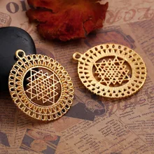 DoreenBeads цинковый сплав золотого цвета Круглый Sri Yantra медитация Полые Подвески DIY компоненты 39 мм x 34 мм(1 3/"), 5 шт