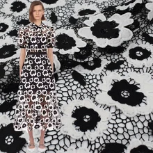 Черно-белая кружевная ткань Водорастворимая для платья рубашка ткань getzner tissu tissus tecidos para costura материал Шитье