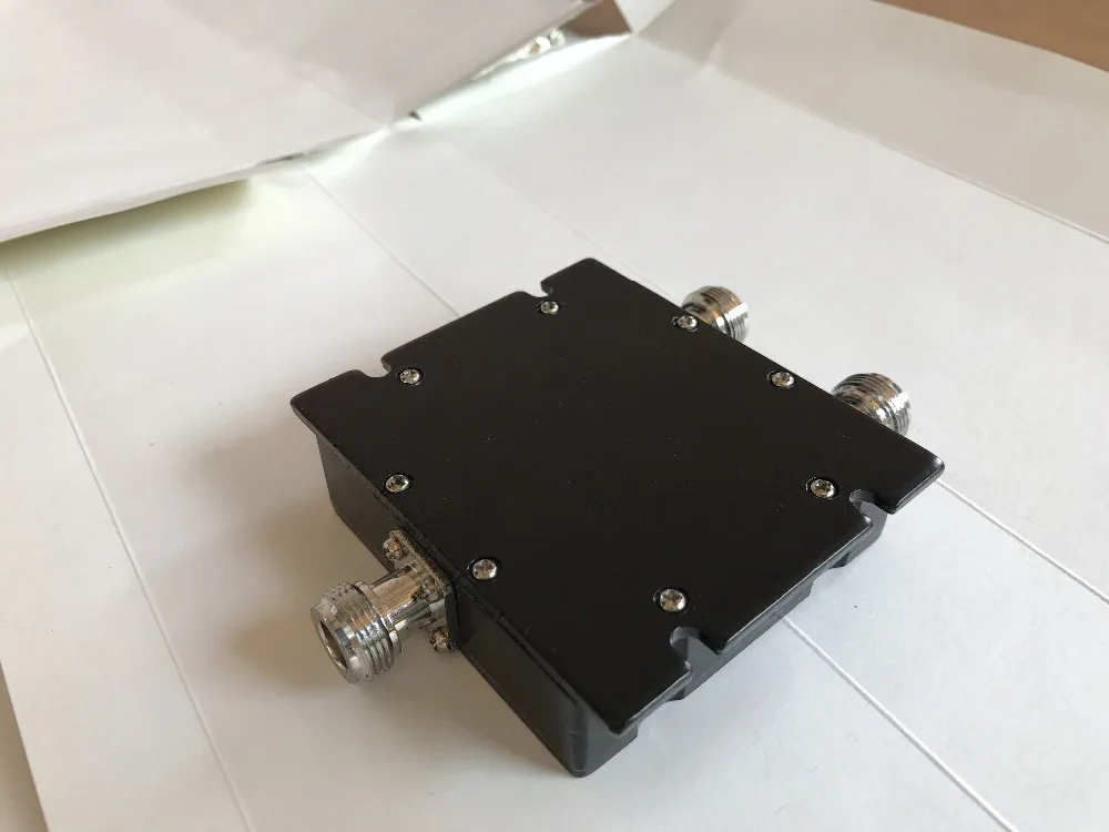 700mhz 2700mhz 2 полосный разделитель мощности сотового усилителя сигнала совместим