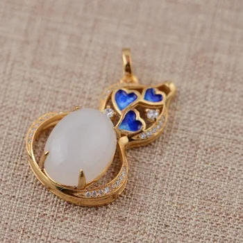 

S925 silver inlaid pendant with micro electroplating process of female wholesale exquisite gourd explosion gift