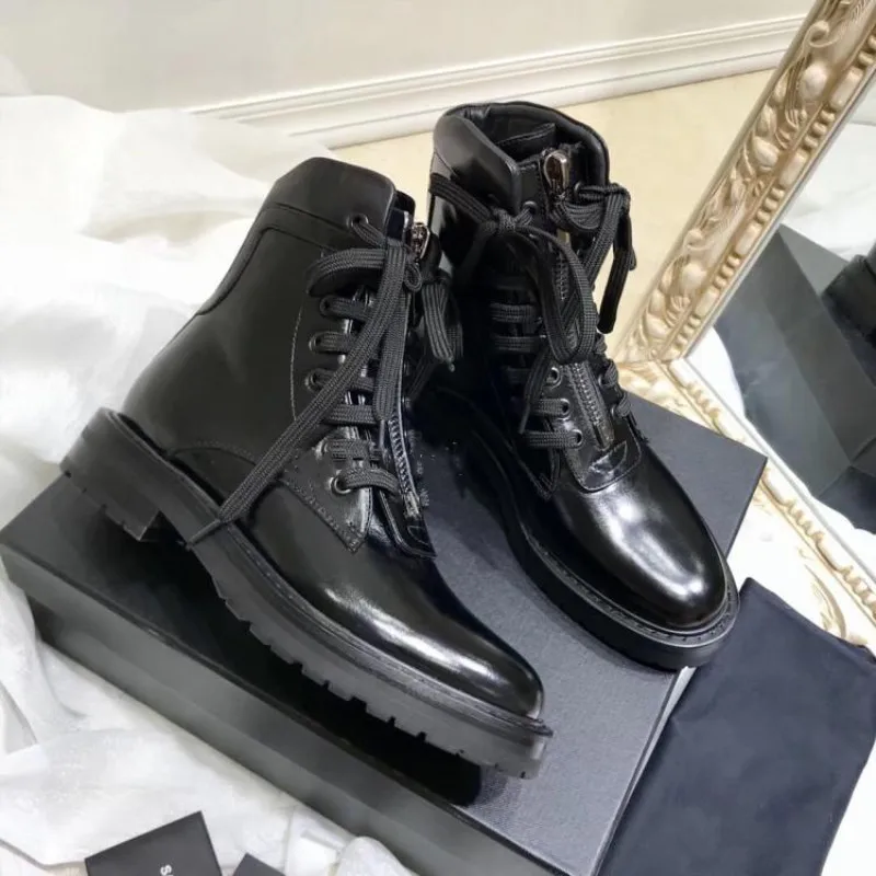 

Black Color Women Boots Front Lace Up Zipper Short Booties Heel Short Booties Roman Stylish Round Toe Chic Brand Star Ankle Boot