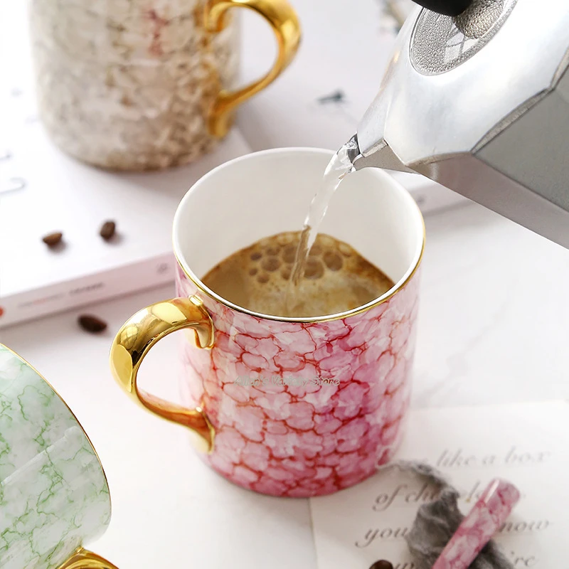 

Beautiful Lovely Lovers Mugs Teacup Golden Ceramic Mug Porcelain Gilded Mug Coffee Mug Milk Cup gilding Cup gold-plating Mug