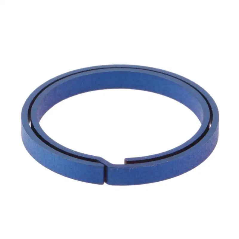 

1Pc Blue Titanium EDC Key Chain Pure Key Ring Split Hanging Buckle Keyring Screwdriver EDC Set Outdoor Portable Mini Pocket Tool