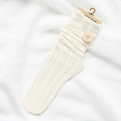 HENNY Рю новые весенние Летние Элегантные полые носки высокого качества тонкие женские ворсовые носки милые сексуальные Цветочные Носки - Цвет: milk