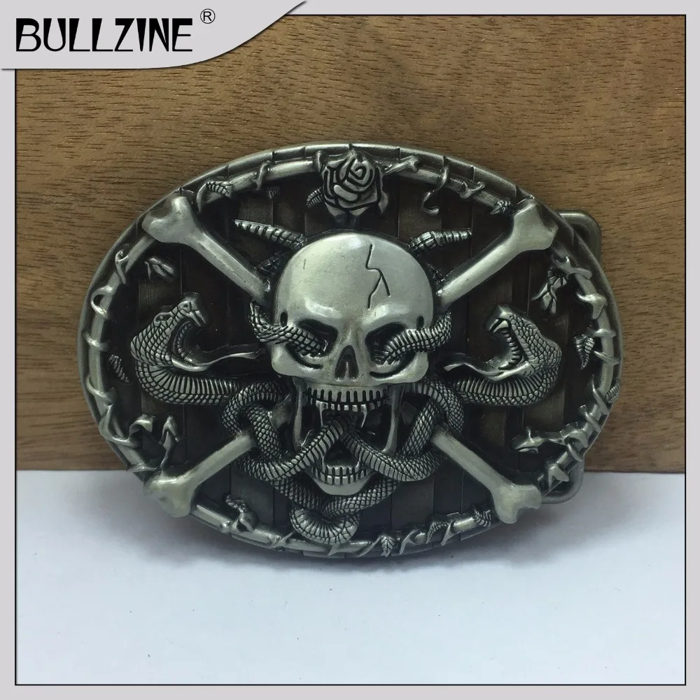 

The Bullzine Skull with snake belt buckle with pewter finish FP-03081-1 suitable for 4cm width belt