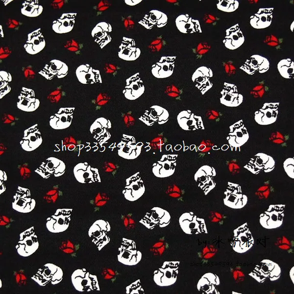 

140X100cm White Skull Small Red Rose Black Drill Cotton Fabric for Girl Coats Bags Curtain Cushion Cover Table Cloth DIY-AFCK604