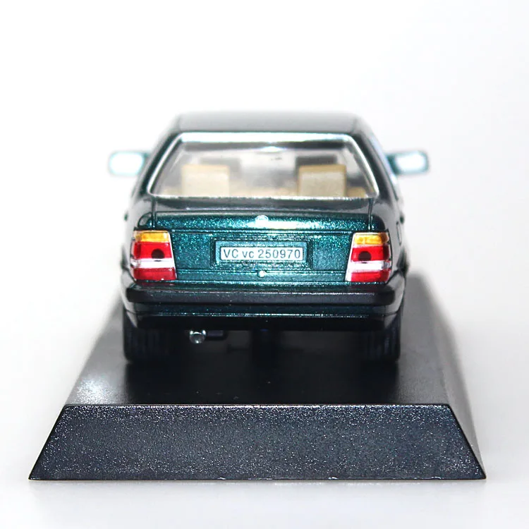 Литая под давлением 1/43 масштабная модель автомобиля LANCIA THEMA TURBOI. E.1998 литая под давлением модель игрушки для коллекции подарок