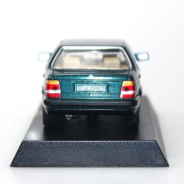 MM1ALA0004 (4)