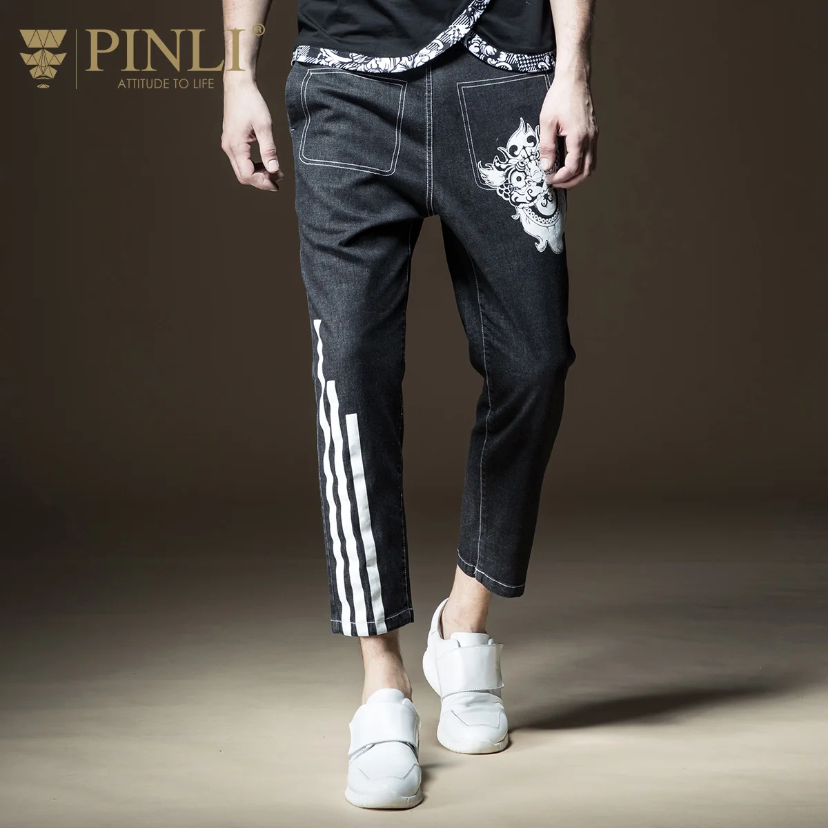 

2019 Zipper Fly Jeans Men Promotion Hot Sale Slim Pinli Summer New Men's Clothing, Jeans And Small Feet, Nine Pants B182116485