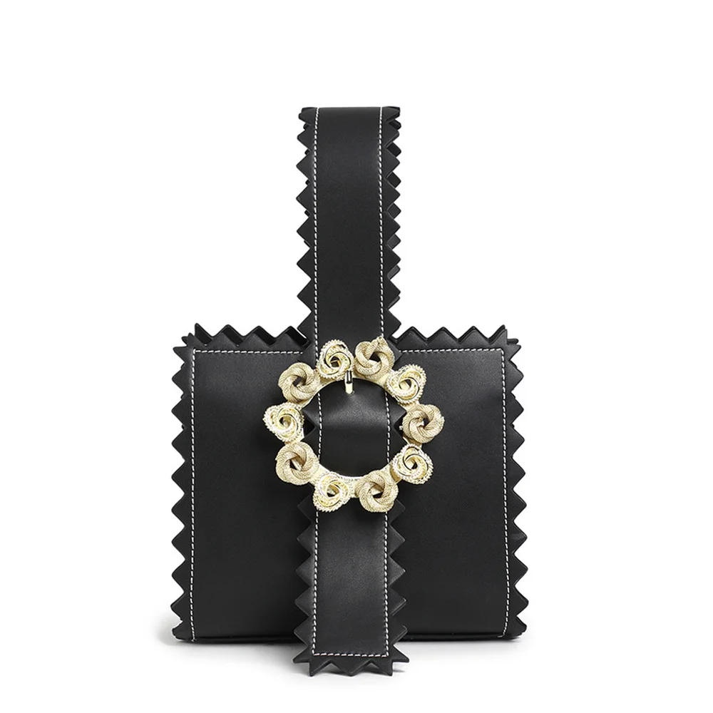 

2018 Spring /Summer New Vintage Metal Flower Handbag Single Shoulder Women's Bags Solid Messenger Fashion Elegant Simple Leisure