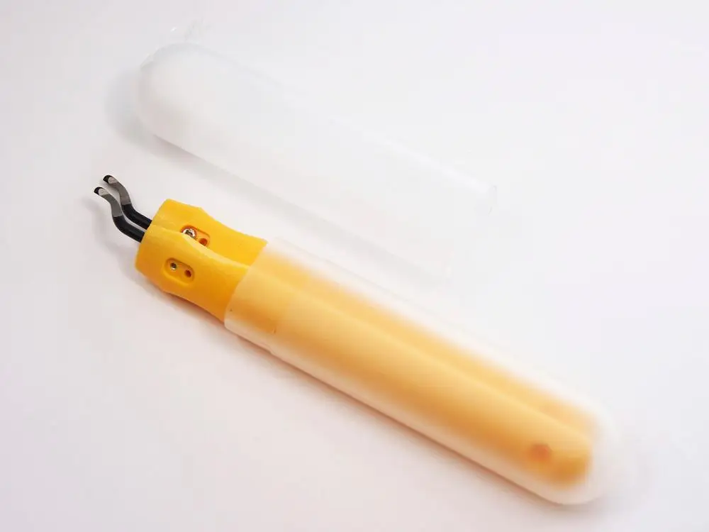 Bent Cutting Knife with Curves_2 pcs