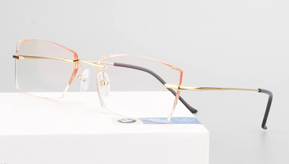 Новая мода обрезки мужские очки Чистый титановые очки при близорукости оптический рецепт очки без оправы кадров 091