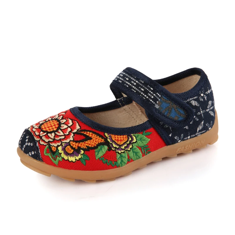 

Ethnic Old Beijing Cloth Flat Shoes for Girls Embroidered Handmade Anti-Skid Single Shoes Children Soft Sole Shoes AA11359