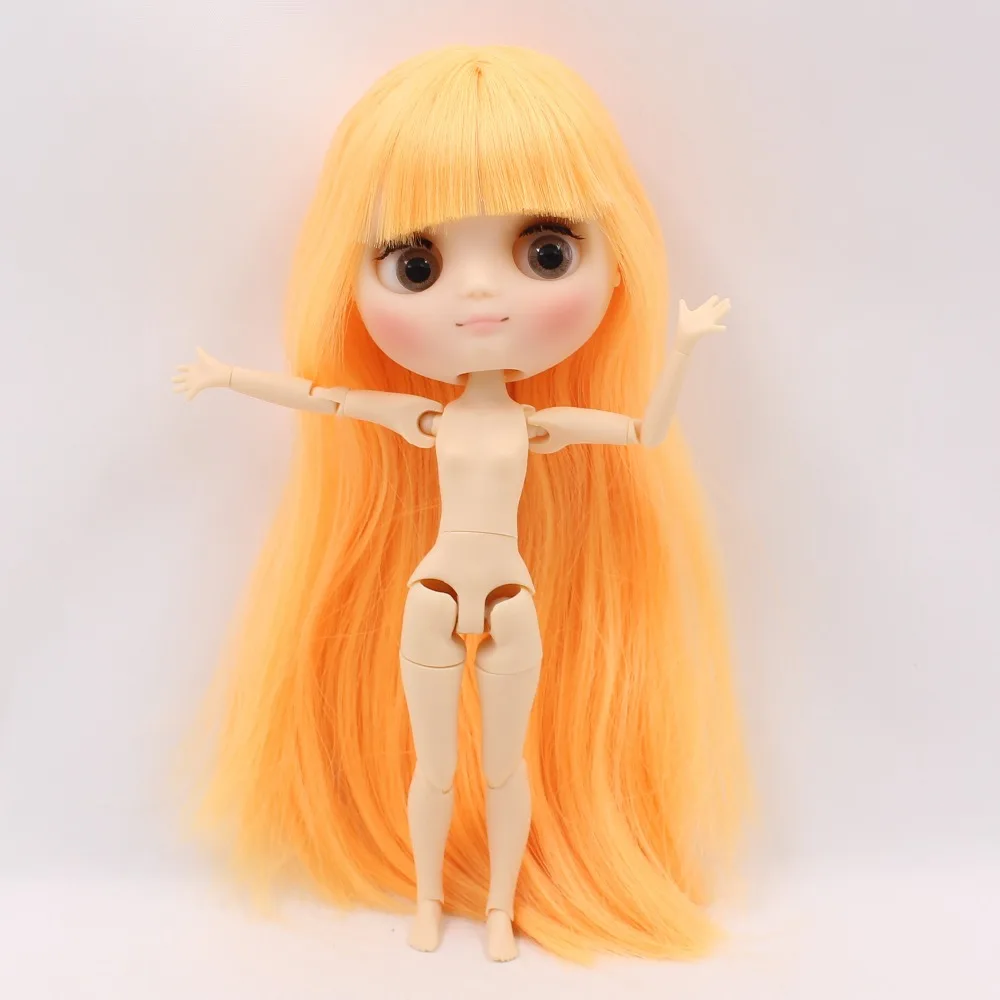 Middie Blythe Doll with Mango Hair, Tilting-Head & Custom Jointed Body 3