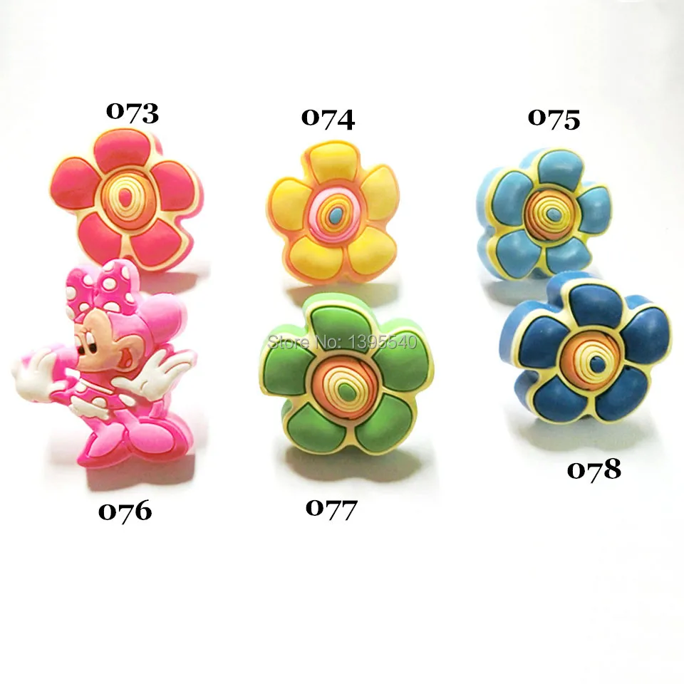 rubber cartoon cabinet knobs 1_.jpg