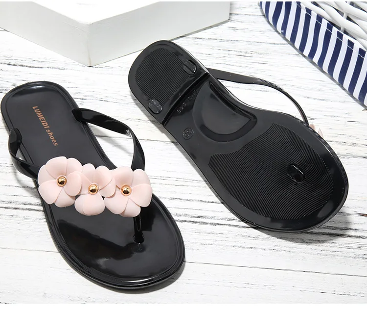 2Coloured sandals_07