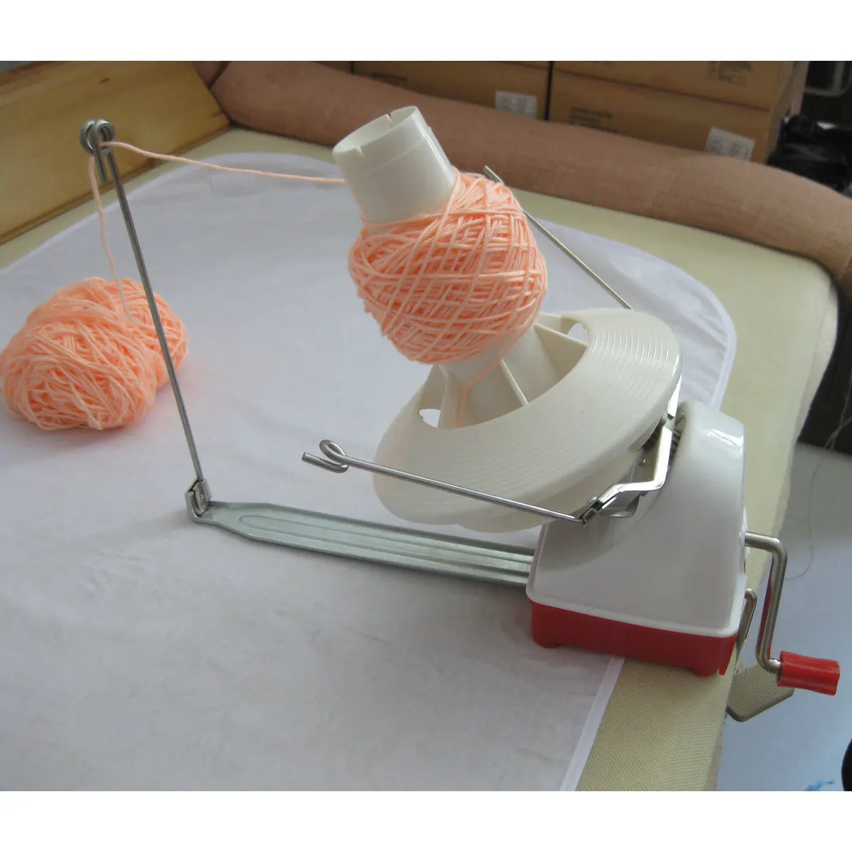 

Household Swift Yarn Fiber String Ball Wool Winder Holder Hand Operated Cable Needle Winding Machine For Sewing Accessories