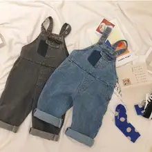 Новинка года; джинсовые комбинезоны для мальчиков и девочек; осенние модные детские джинсовые штаны с карманами; HU721