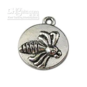

200pcs Tibetan silver bee on flat round charm A11150