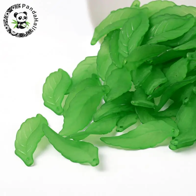 

50pcs Green Transparent Frosted Acrylic Leaf Pendants for Snap Necklace Jewelry Making DIY Findings 38x14x3mm Hole: 2mm