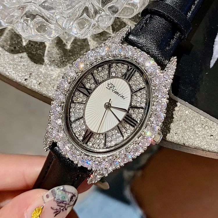 

Top Brand 2019 Luxury Diamond Wrist Hand Crystal Fashion Quartz Watch For Women Stylish Ladies Girls Watches Female Wristwatch