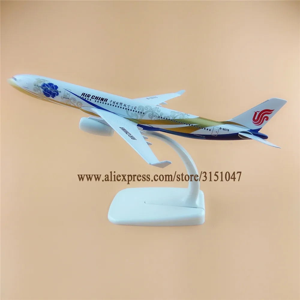 Модель самолета China A330 с голубым пионом 20 см | Дом и сад