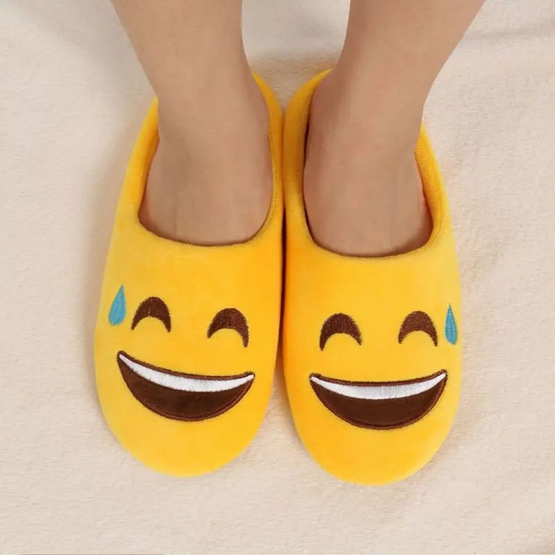 2018 Indoor Warm Emoji Slippers Winter Cotton Plush Slipper Emoji Shoes Smiley Emoticon Winter Soft Cartoon Shoes
