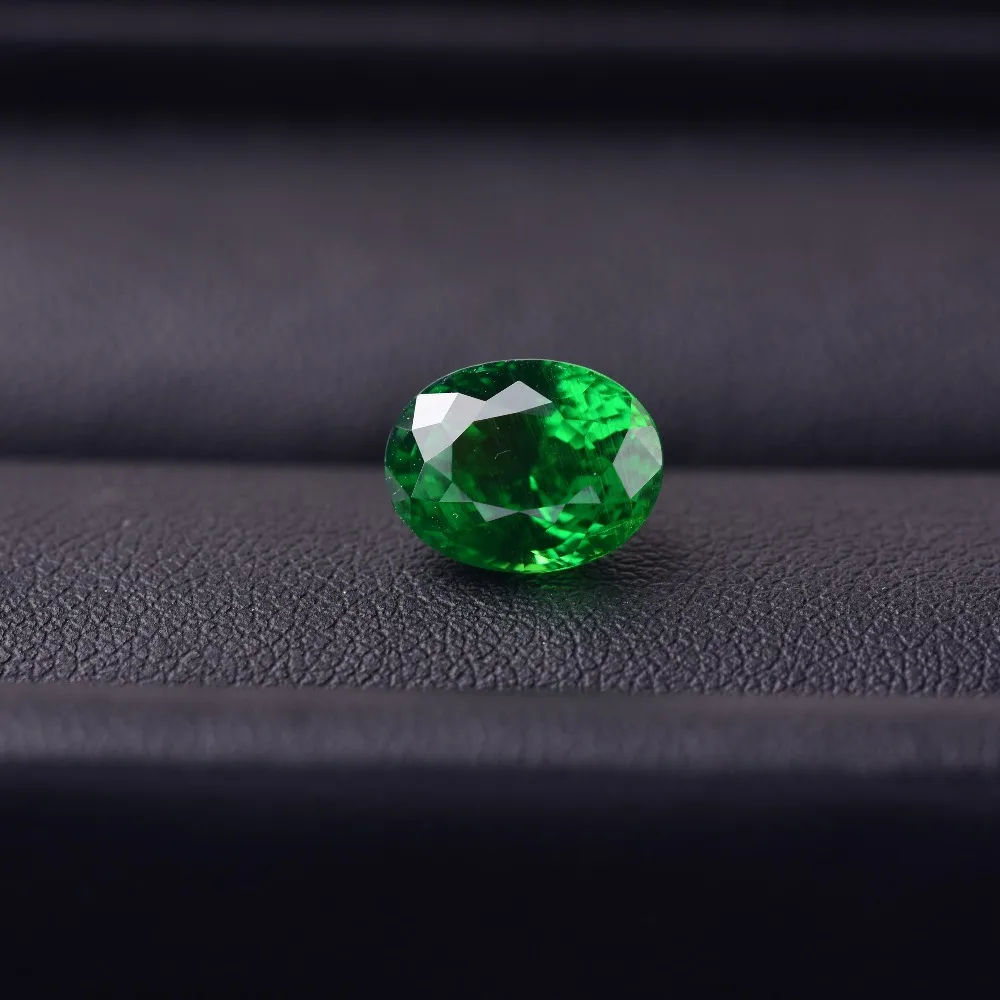 

36.3ct green Topaz oval 21.6*17.2*10.4mm bright color perfect quality Gemstone