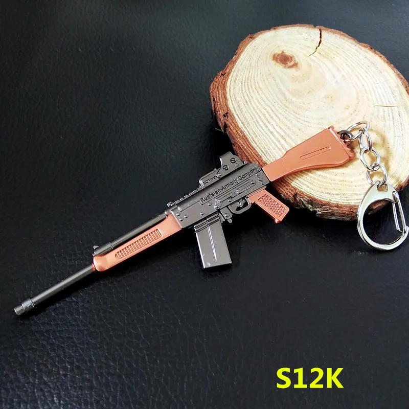 Игра PLAYERUNKNOWN'S BATTLEGROUNDS Косплей Костюм брелок akm 98k модель оружия брелок PUBG Pan шлем для веера подарок - Цвет: 24