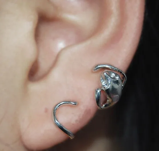 

Gecko Cuffs Non-pierced Ear Cuff Old Silver and Bronze Color (Mini. Order $10) LM-C064
