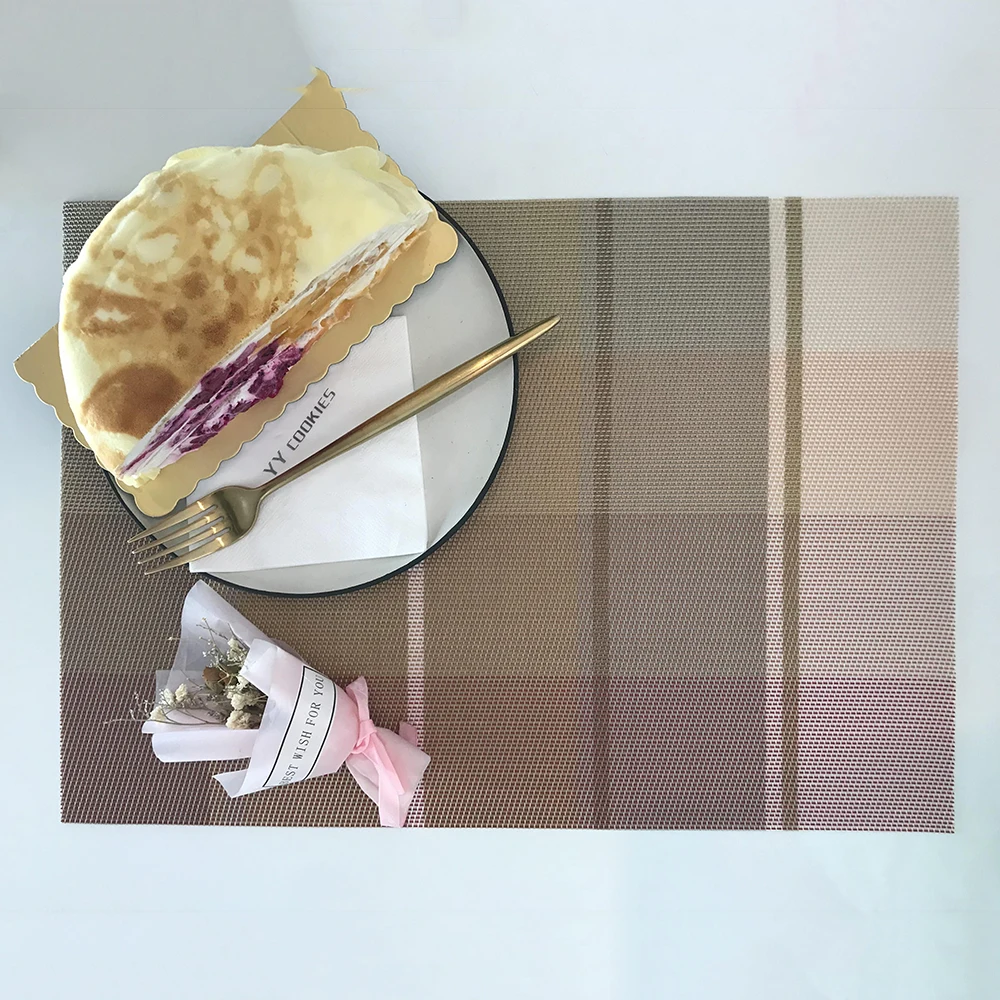 2/4/6pcs Set Chic Tableware Pad Dining Table Mat Gradual Red Striped