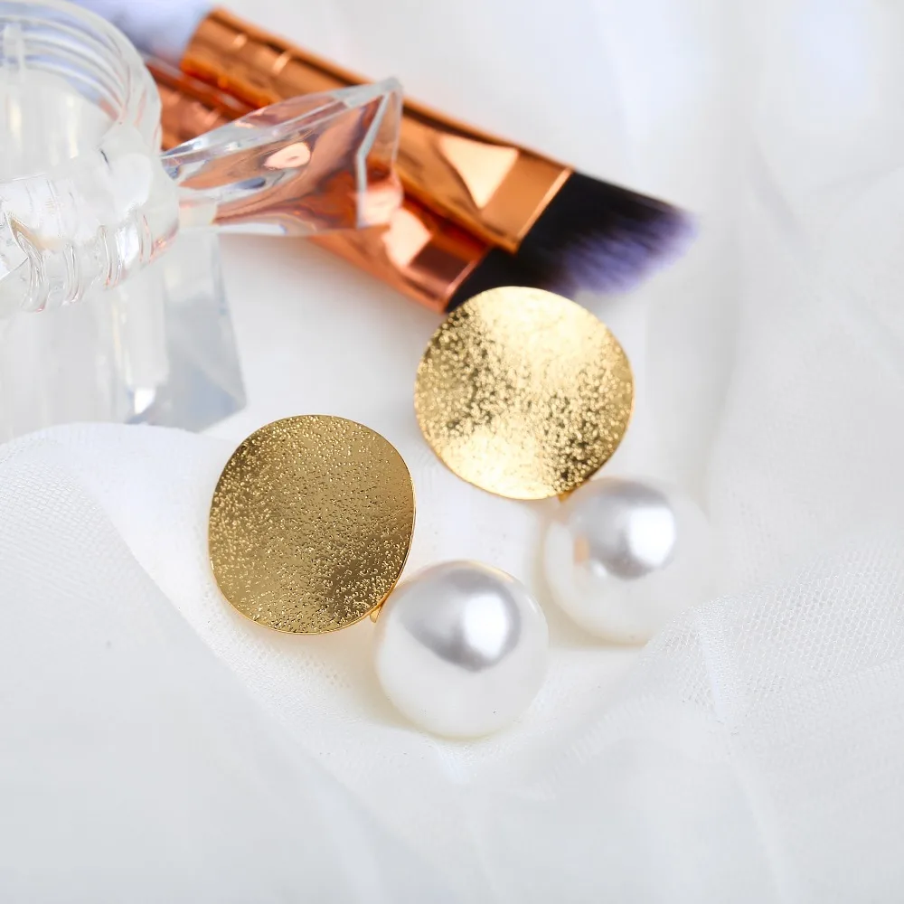 

EK160 Korean Fashion Jewelry Gold Color Round Pearl Pendant Drop Earring for Women Personality Ear Jewelry Wholesale Girl Gift
