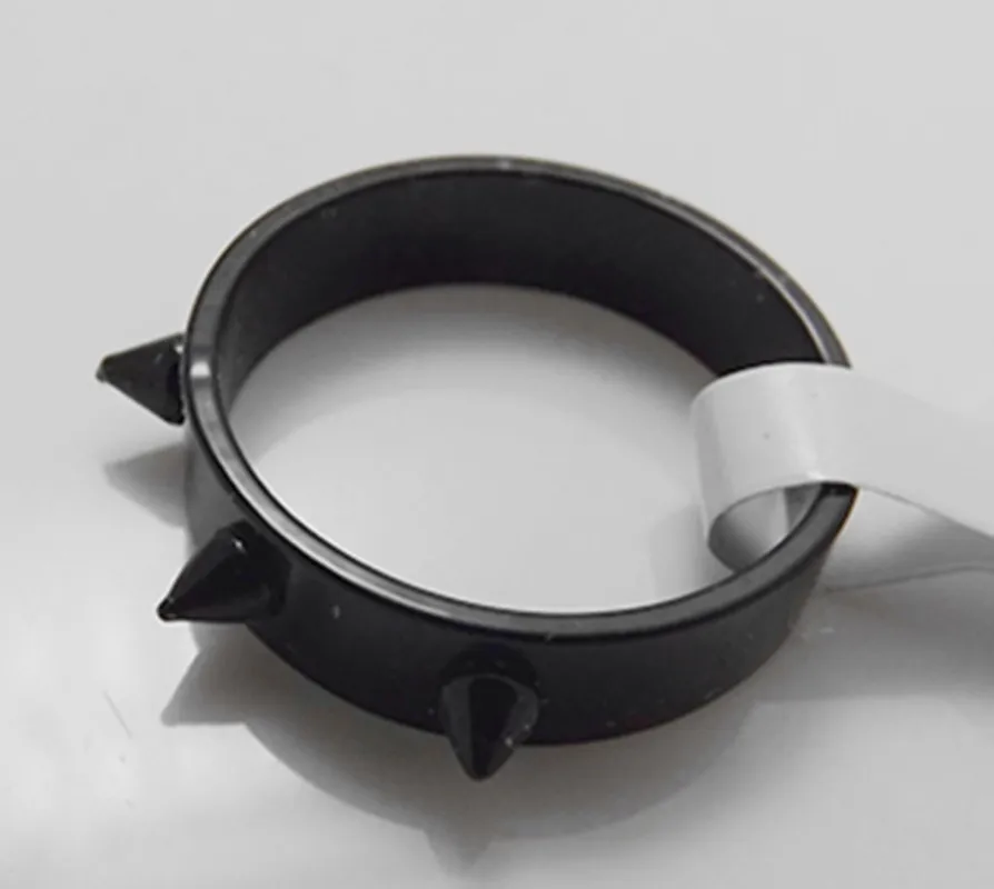 

For sale 12 pcs Black 4 and 6mm Cone tip Stainless steel Rings free shipping