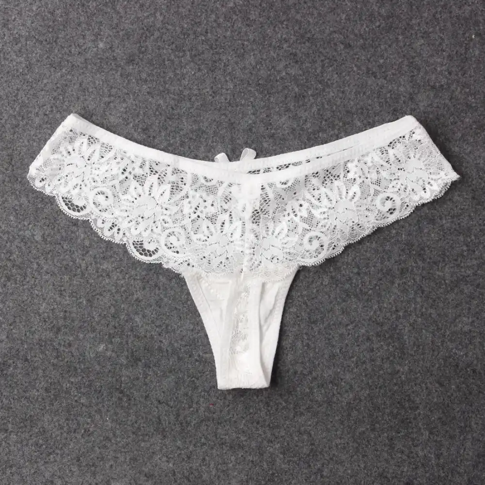 string dentelle grande taille