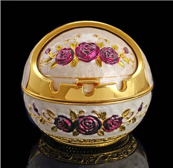 

Ceramic ashtray