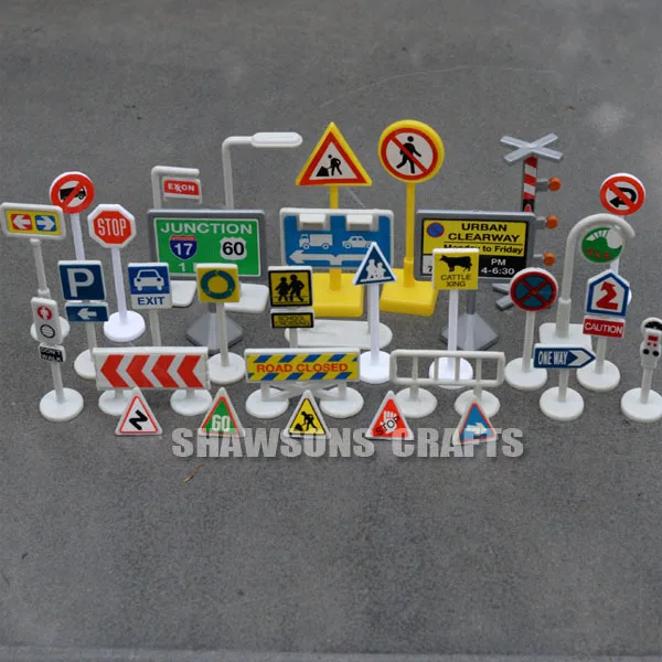 EDUCATIONAL TOYS TRAFFIC SIGNS SIGNALS MODELS SET OF 30 PCS LOTin