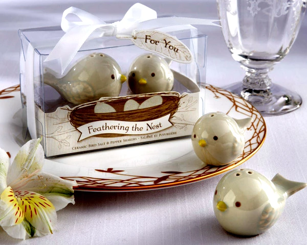 

Factory Fast Delivery Wedding Favor "Feathering The Nest" Ceramic Birds Salt & Pepper Shakers Wholesale