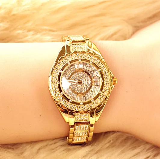 

2019 Luxury Women Crystal Watches Ladies Fashion Rhinestone Wristwatch Diamond Clock female Quartz Watches Relogios Femininos