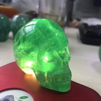 

dohaibogoo crystal skulls Wholesale price--3pcs a lots Natural green Fluorite Crystal Skull 2 inch small skull Healing for sale