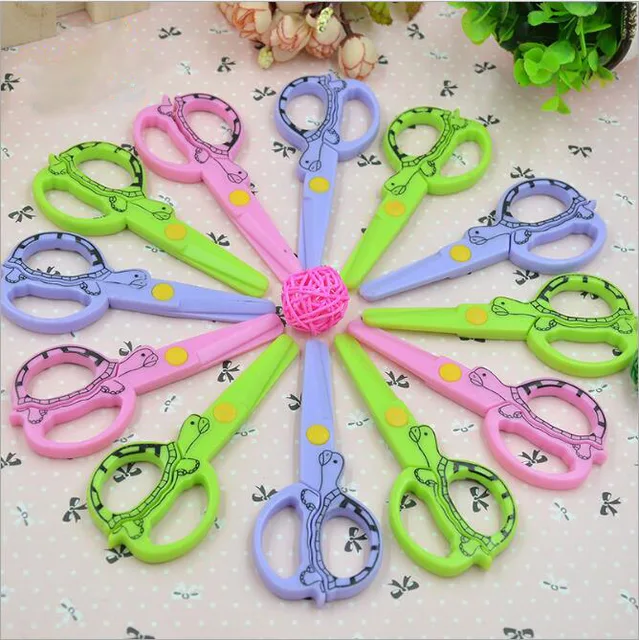 Special Price 3pcs/set DIY Kawaii Cartoon Plastic Safe Scissors For Paper Scrapbooking Kids Gift Korean Stationery Special Price 3pcs/set DIY Kawaii Cartoon Plastic Safe Scissors For Paper Scrapbooking Kids Gift Korean Stationery