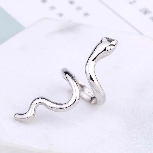 Unique Punk Gold Color Opening Engagement Party Ring Women Jewelry Ladies Vintage Snake Animal Rings for Women Gift