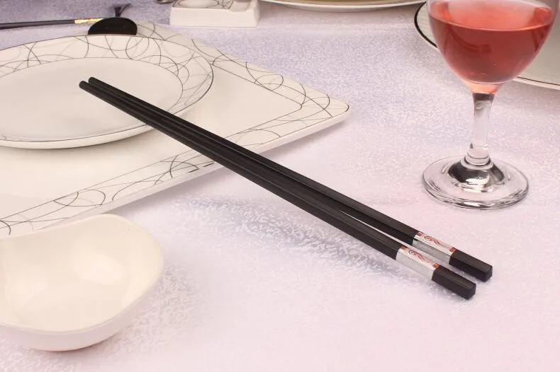 Черное золото Корейская палочка для еды суши Chop Stick Черный Серебряный квадратный японский палочки для еды китайские столовые приборы для ресторана