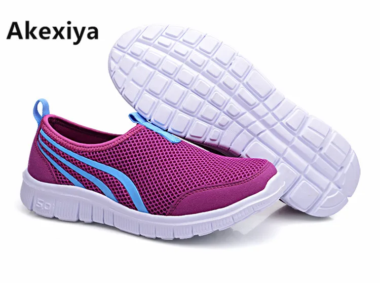 Vente Femmes Chaussures D été Plus La Taille 35 42 Confortable Casual Chaussures Mesh Respirant Mocassins Slip on Chaussures A02858